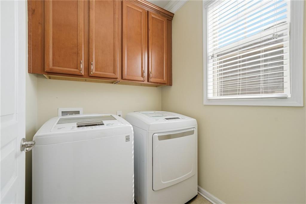 605 Hemlock Trail Canton, GA 30114 - Photo 33 of 49