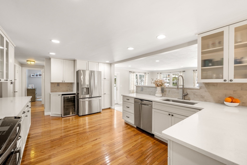 68 Brookline Street Needham, MA 02492 - Photo 6 of 32