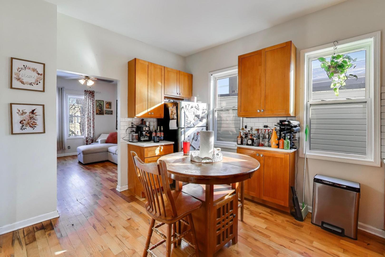 1620 North Spaulding Avenue Chicago, IL 60647 - Photo 5 of 33