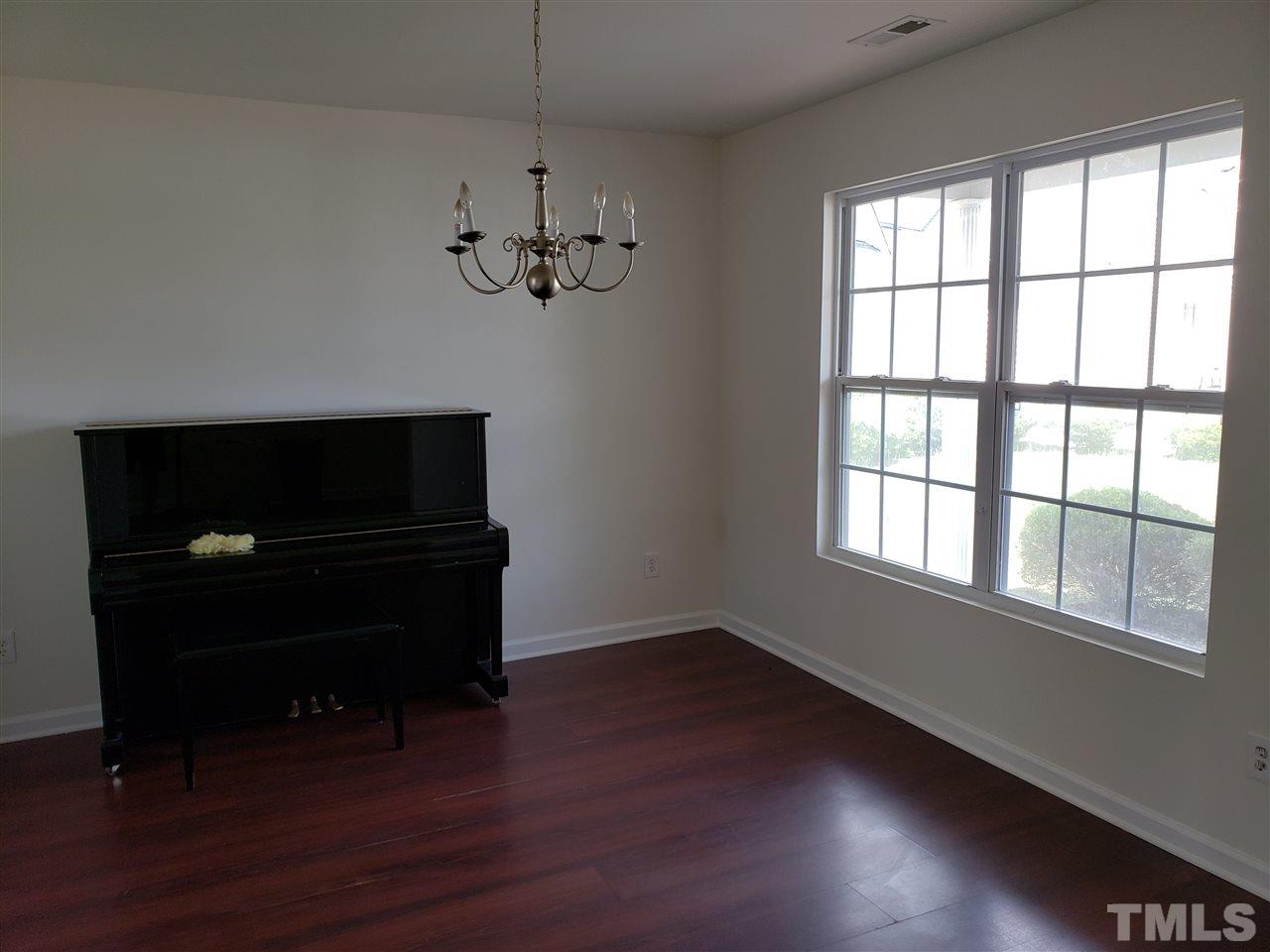 3408 Rocket Court Raleigh, NC 27610 - Photo 3 of 21 Gallery Image 3