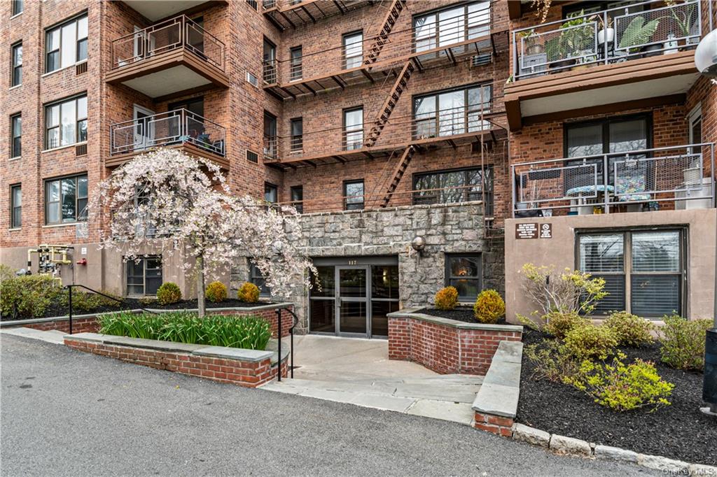 117 South Highland Avenue, Unit L1, Ossining, NY 10562 Compass