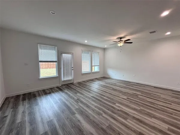 $2,150 | 3032 Crown Gate Drive, Houston, TX 77047