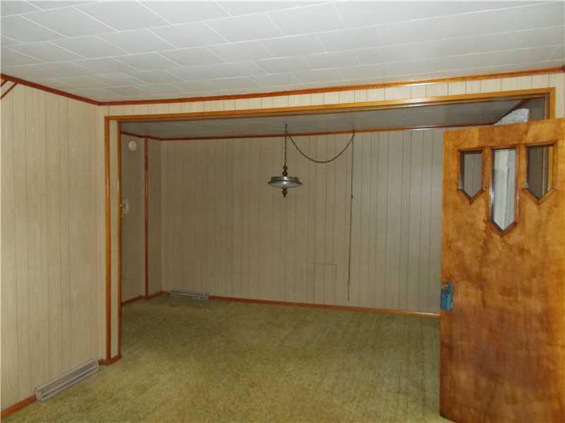 39 Walnut Dunbar, PA 15431 - Photo 4 of 16 Dining Room.