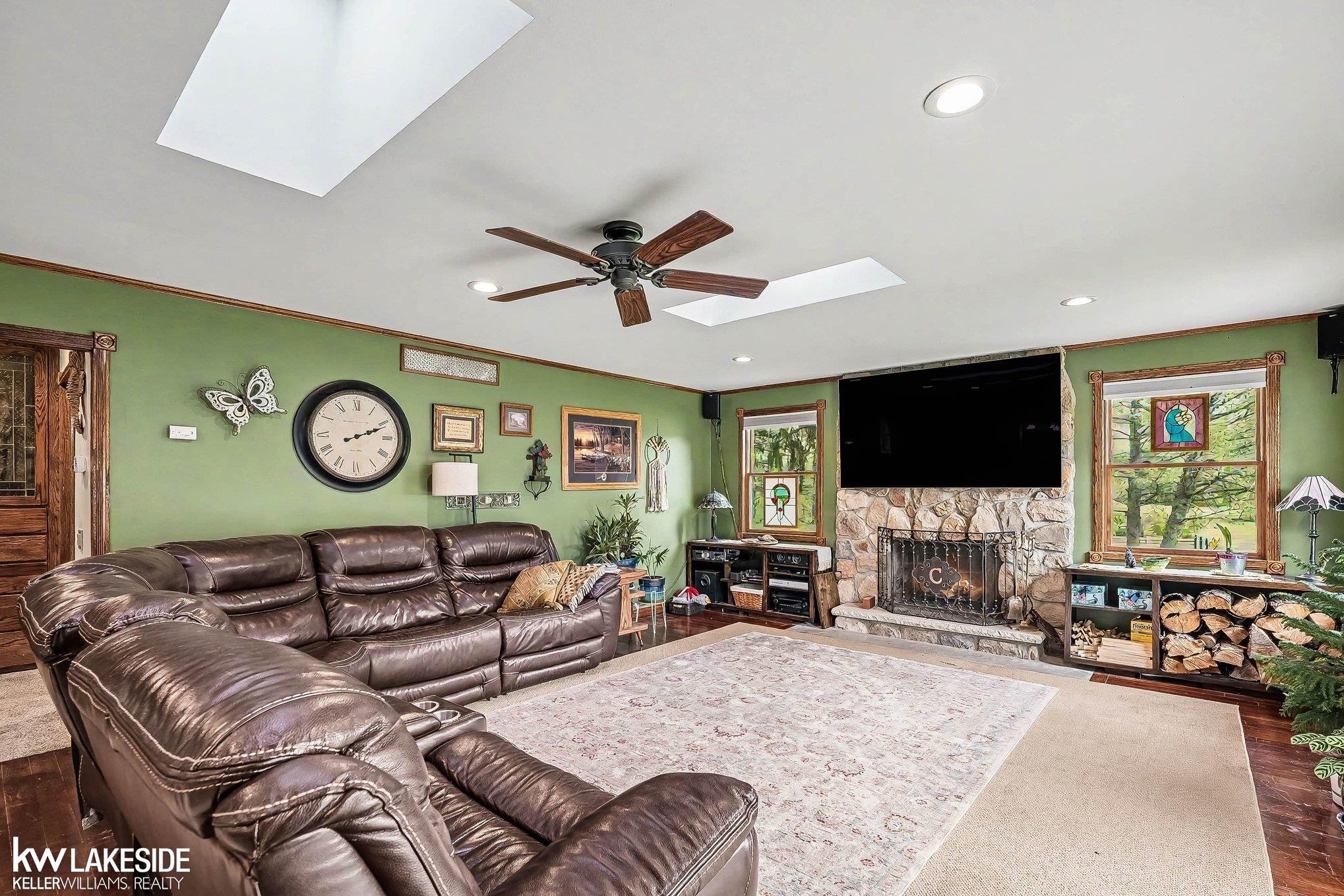 46502 Woodall Road Utica, MI 48317 - Photo 11 of 54