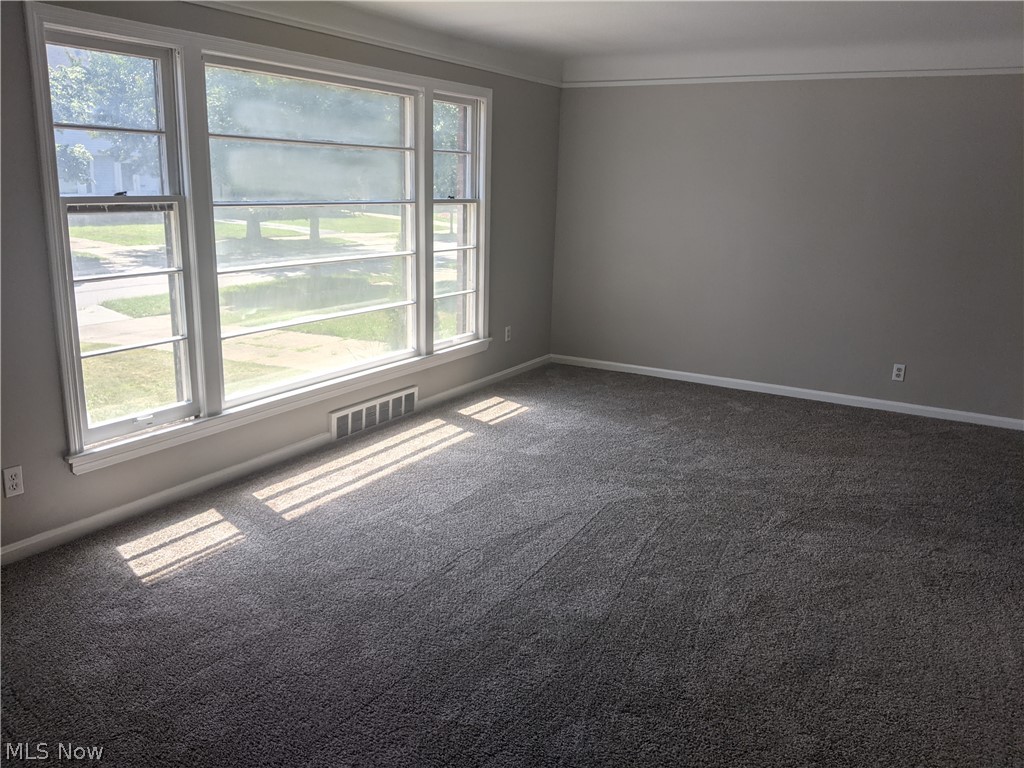 3859 Covington Road South Euclid, OH 44121 - Photo 4 of 35