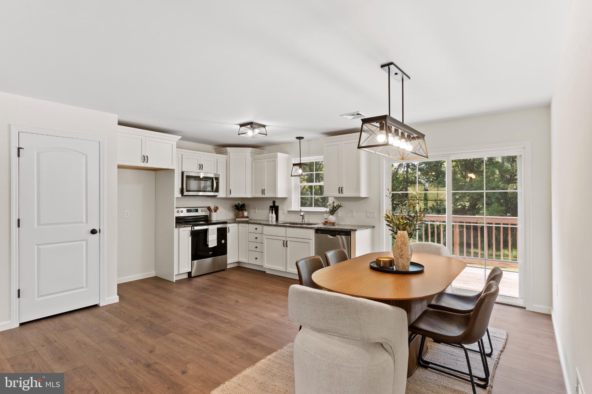85 Old Colony Road Selinsgrove, PA 17870 - Photo 3 of 35 Gallery Image 3