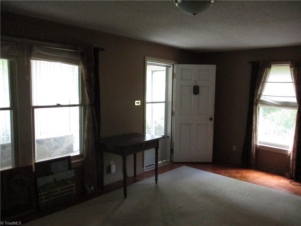 131 Horneytown Road High Point, NC 27265 - Photo 12 of 38 Gallery Image 12