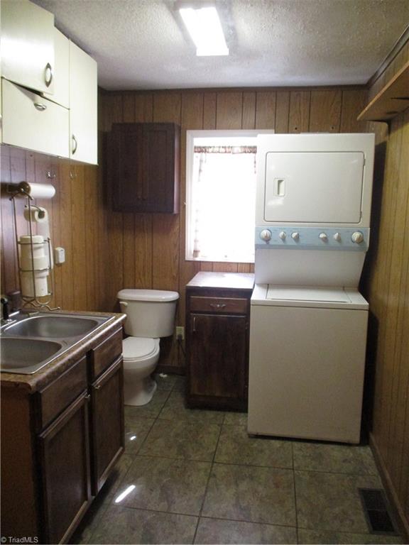 131 Horneytown Road High Point, NC 27265 - Photo 20 of 38 Gallery Image 20