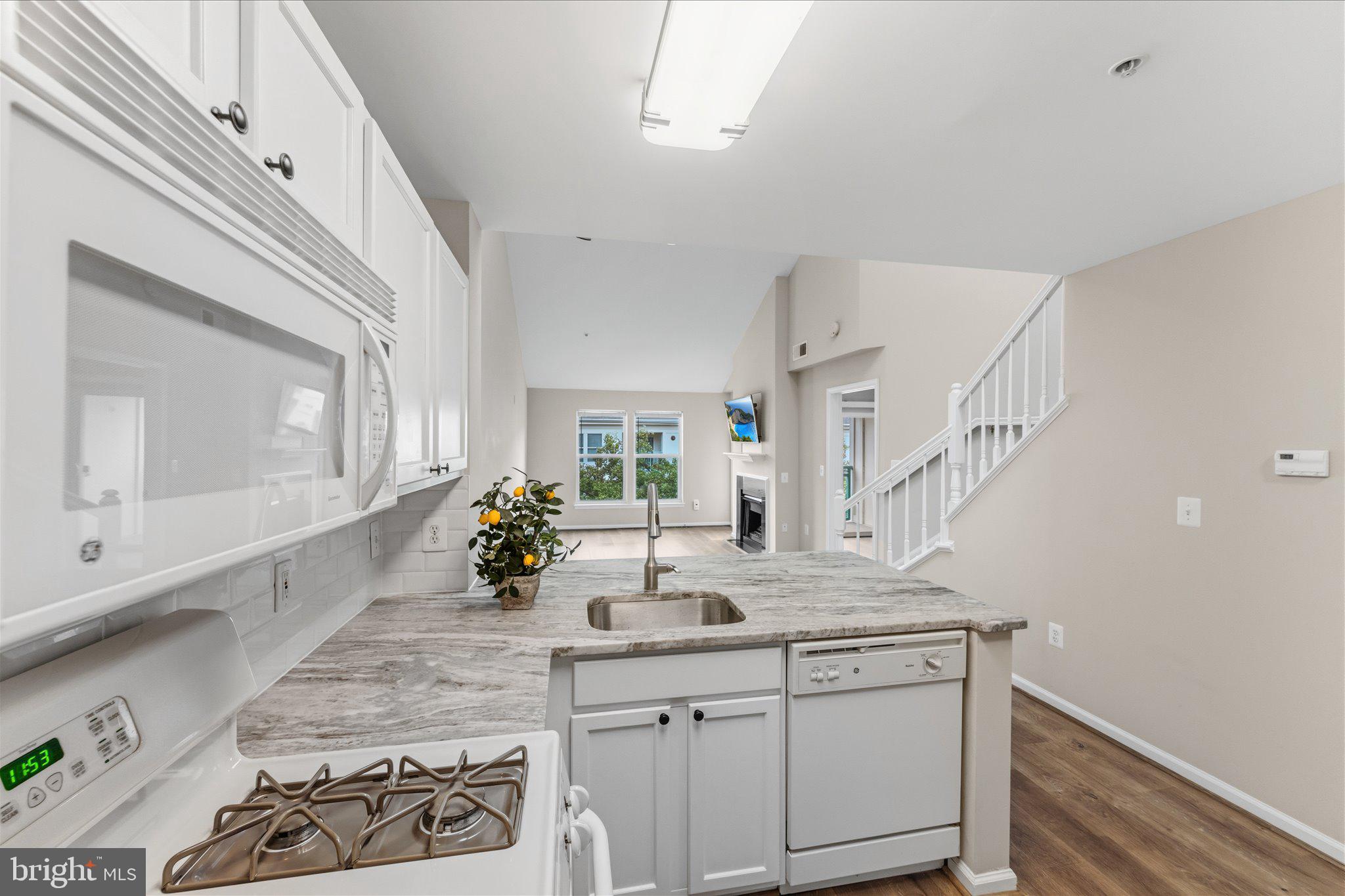 12000 Market Street, Unit 446 Reston, VA 20190 - Photo 11 of 28
