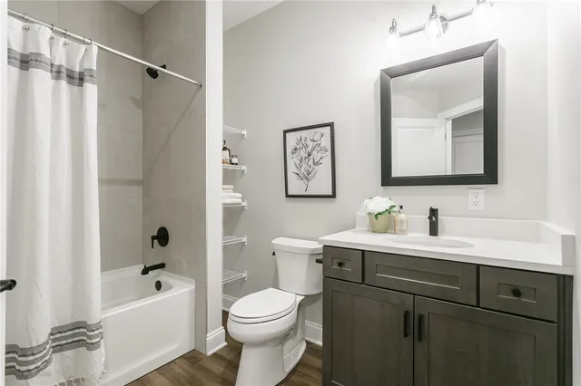 $495,000 | 251 Bretlyn Circle, Brighton, NY 14618