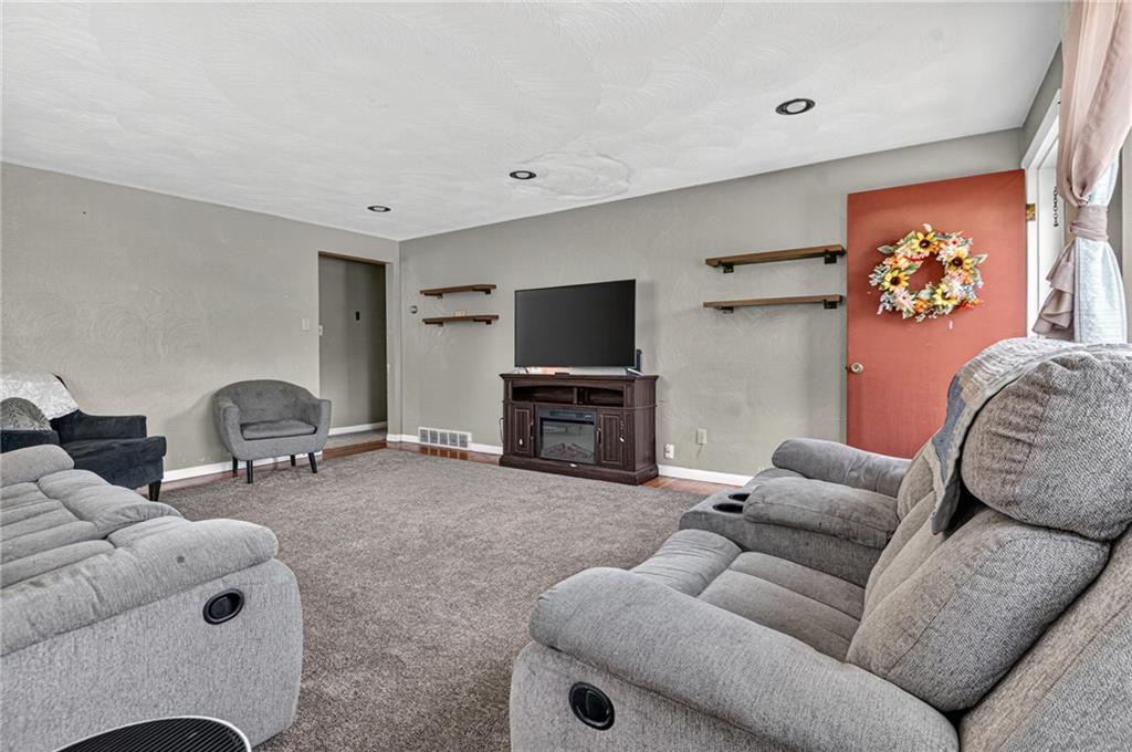 617 College Lodge Road Indiana, PA 15701 - Photo 13 of 43 Gallery Image 13