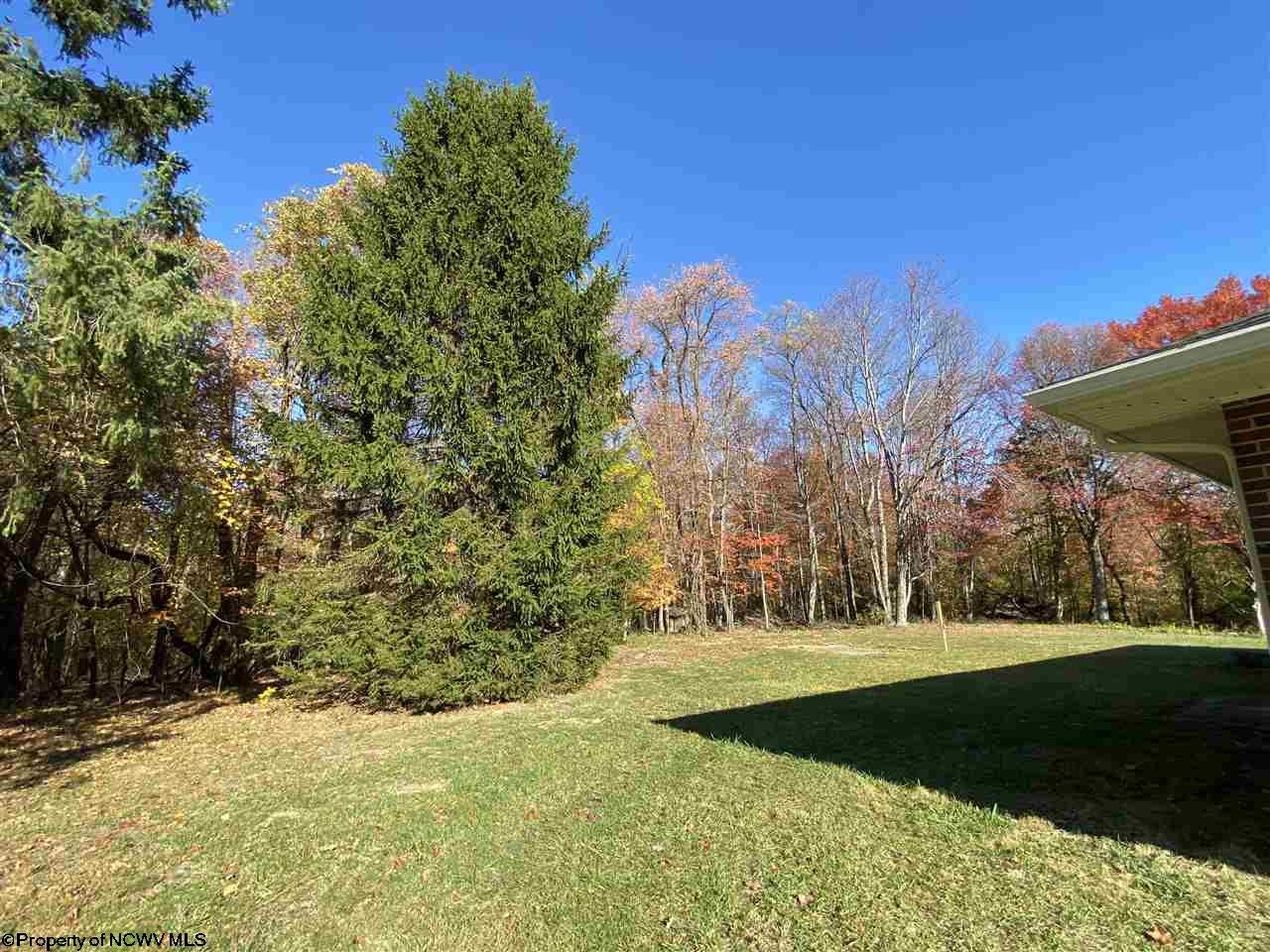 895 Fairchance Road Morgantown, WV 26508 - Photo 9 of 30 Gallery Image 9