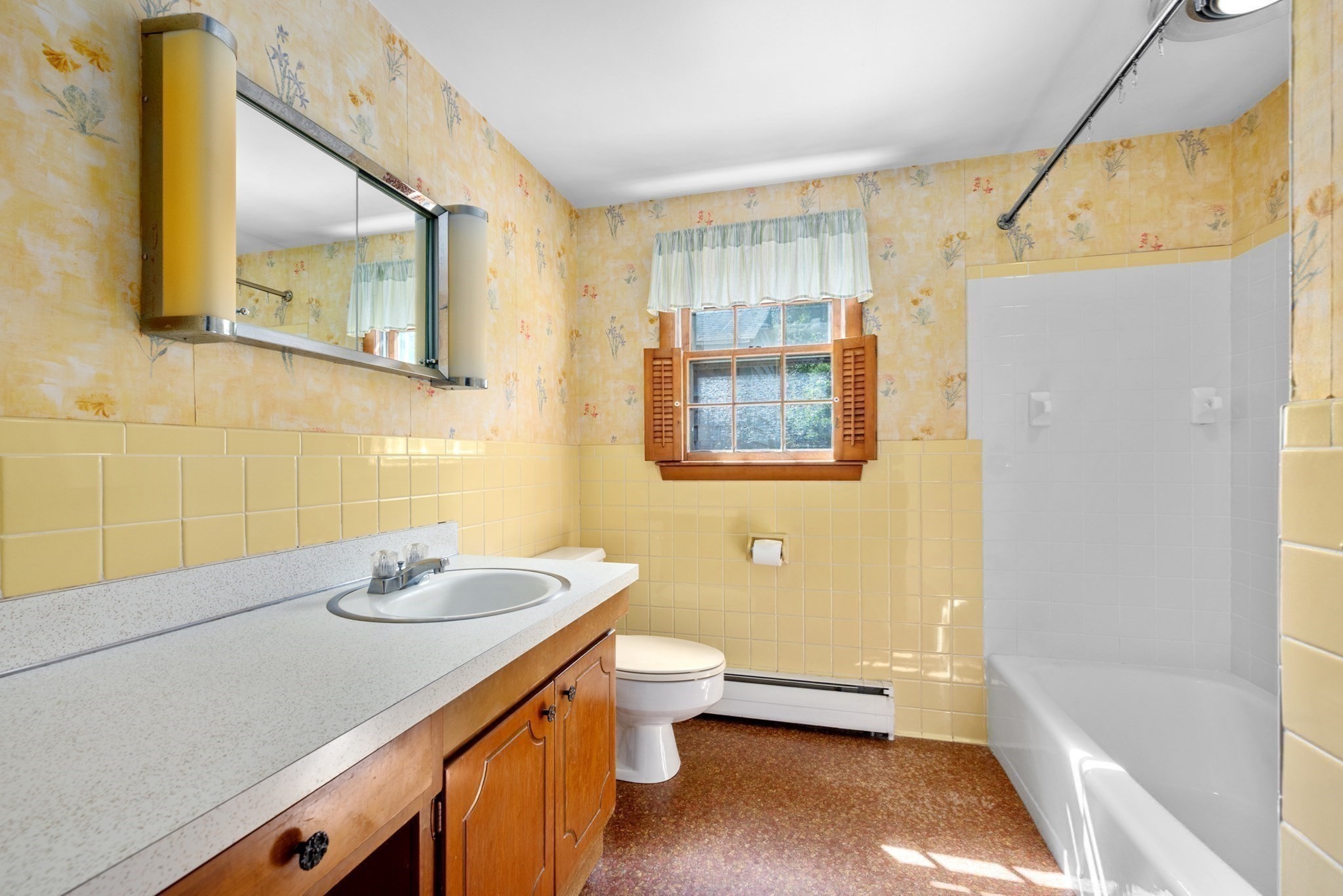 61 Laurel Road Barnstable, MA 02632 - Photo 19 of 38 Gallery Image 19