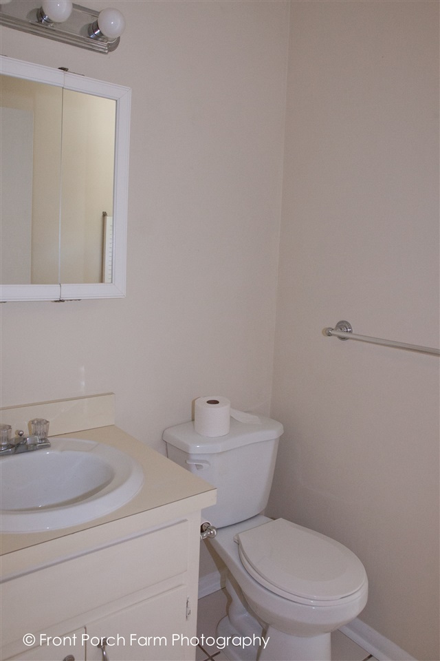 3756 Donovan Drive, Unit C Tallahassee, FL 32309 - Photo 11 of 14