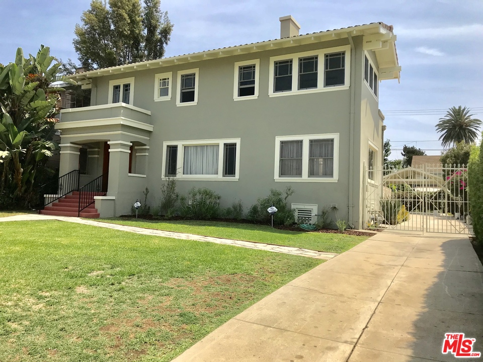 2000 Wellington Road Los Angeles, CA 90016 - Photo 2 of 30 Gallery Image 2