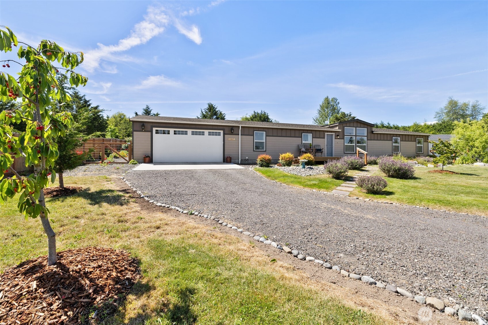 61 Kestral Place Sequim, WA 98382 - Photo 2 of 40