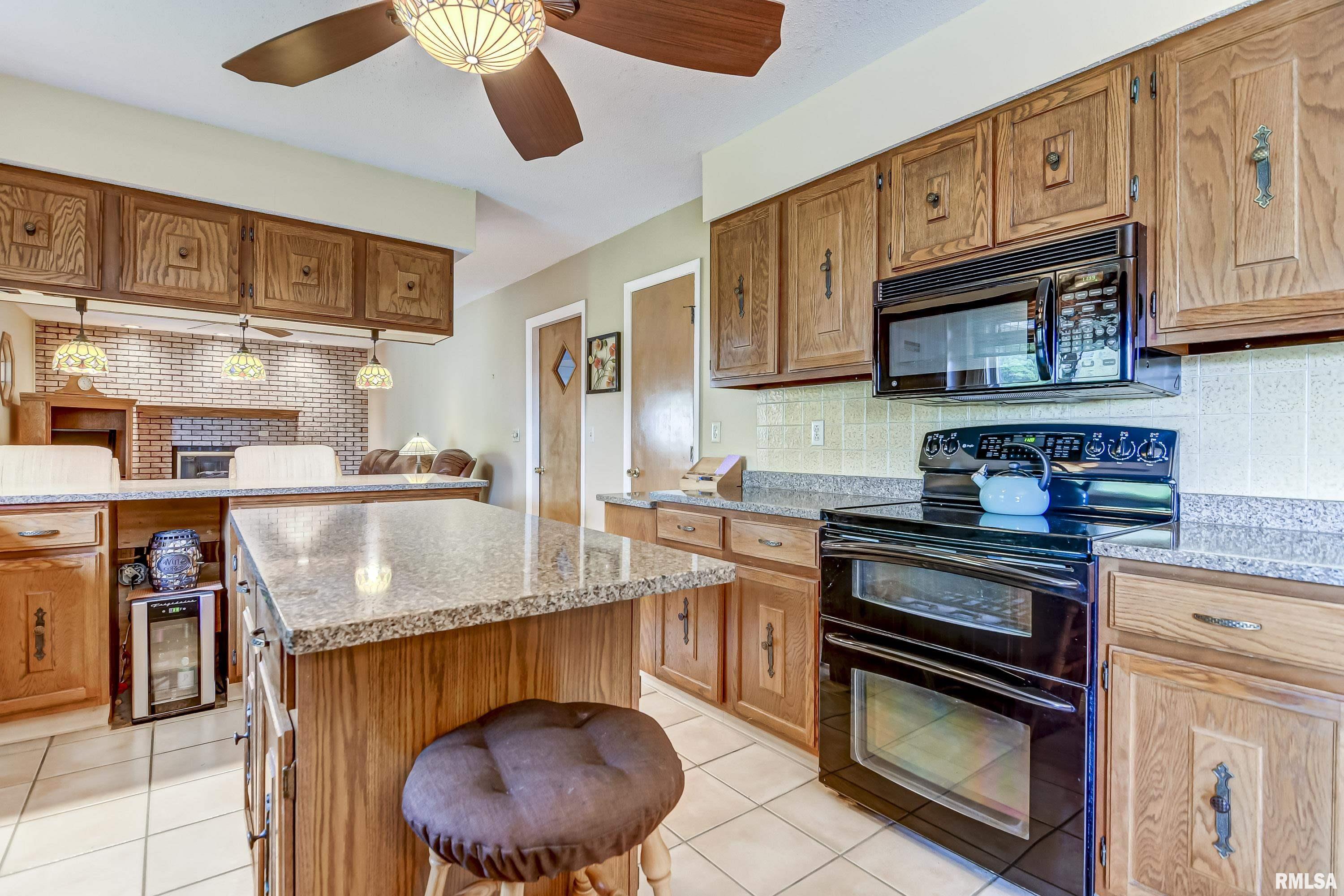 29 Woods Mill Road Sherman, IL 62684 - Photo 13 of 43 Gallery Image 13