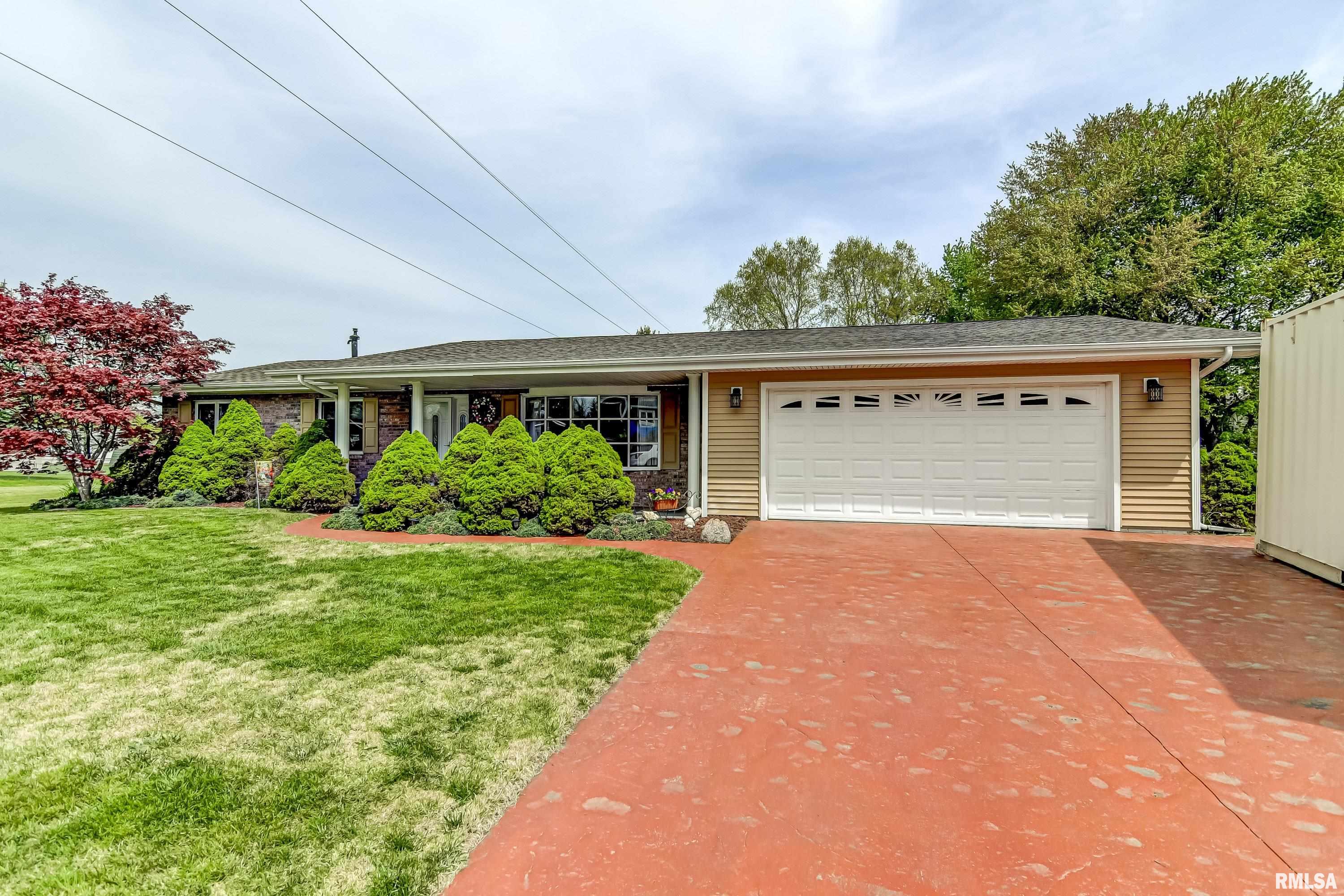 29 Woods Mill Road Sherman, IL 62684 - Photo 4 of 43 Gallery Image 4