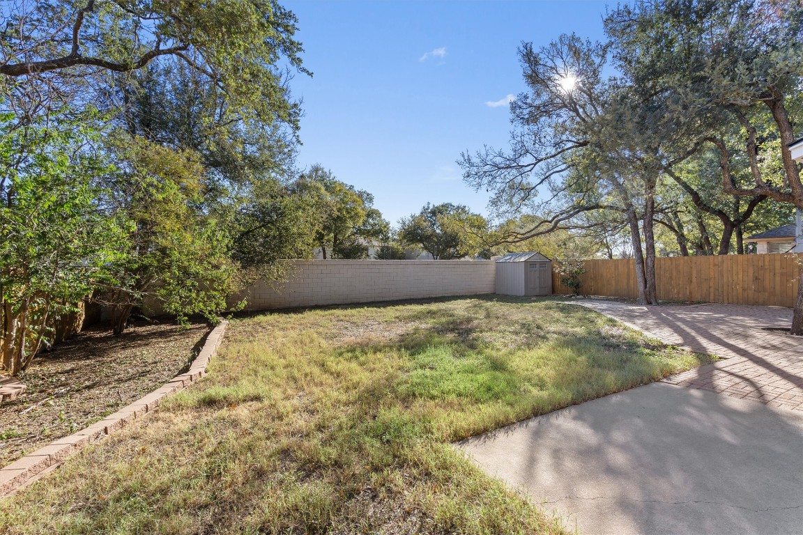 2602 Rainfall Trail Cedar Park, TX 78613 - Photo 30 of 36 a backyard of a house
