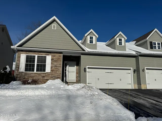 $465,000 | 18 Forestbrook Drive, Ballston, NY 12019