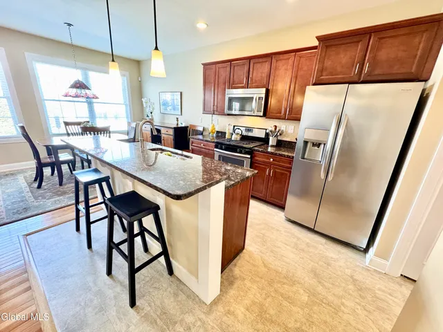 $465,000 | 18 Forestbrook Drive, Ballston, NY 12019