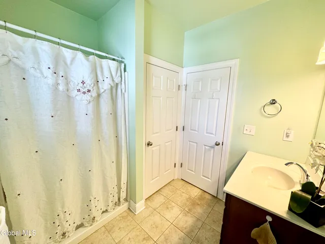 $465,000 | 18 Forestbrook Drive, Ballston, NY 12019