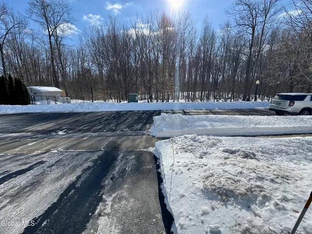 $465,000 | 18 Forestbrook Drive, Ballston, NY 12019