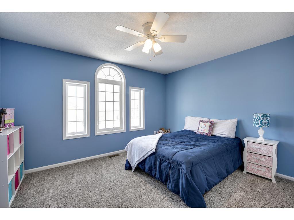 1024 Vista Ridge Lane Shakopee, MN 55379 - Photo 15 of 20 Gallery Image 15