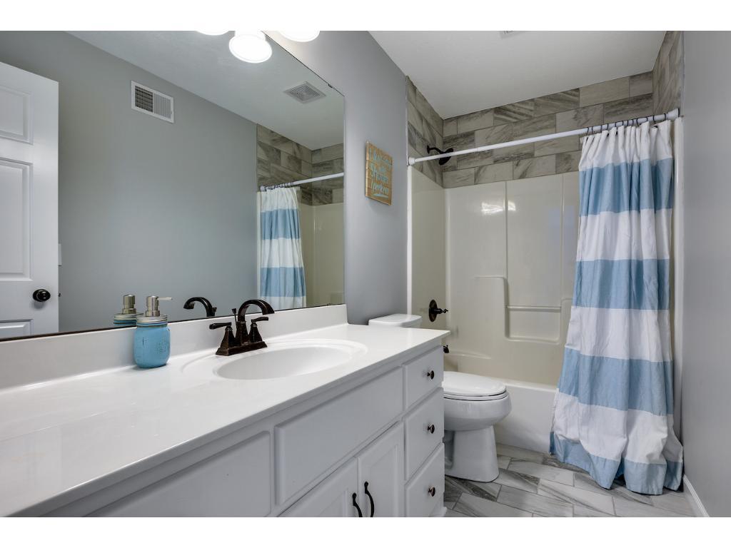 1024 Vista Ridge Lane Shakopee, MN 55379 - Photo 16 of 20 Gallery Image 16