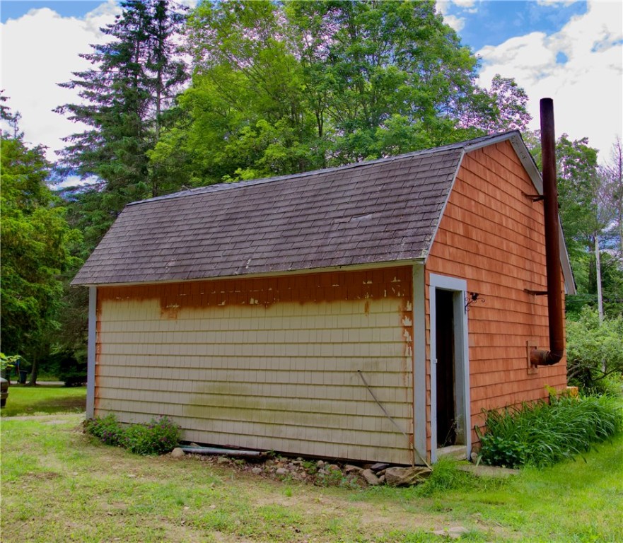 80 Canonchet Road Hopkinton, RI 02832 - Photo 13 of 15