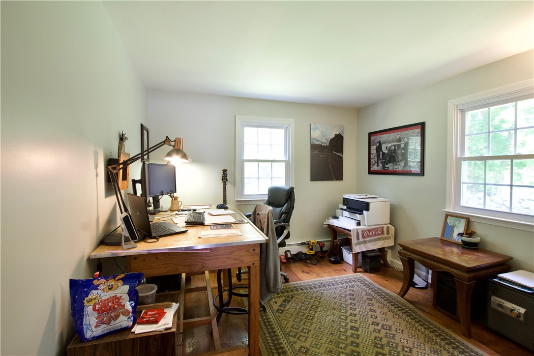 80 Canonchet Road Hopkinton, RI 02832 - Photo 6 of 15