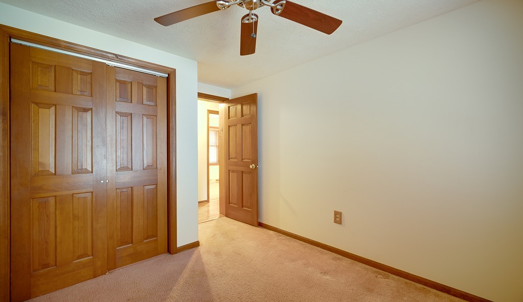 986 Allen Street Springfield, MA 01118 - Photo 23 of 30 an empty room with a door