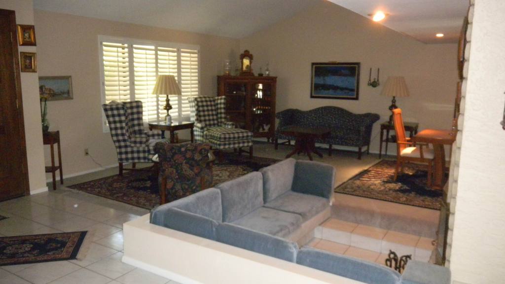 4336 East Hearn Road Phoenix, AZ 85032 - Photo 17 of 19 Entry