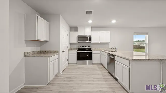 $239,900 | 14259 Monmouth Avenue, Denham Springs, LA 70726