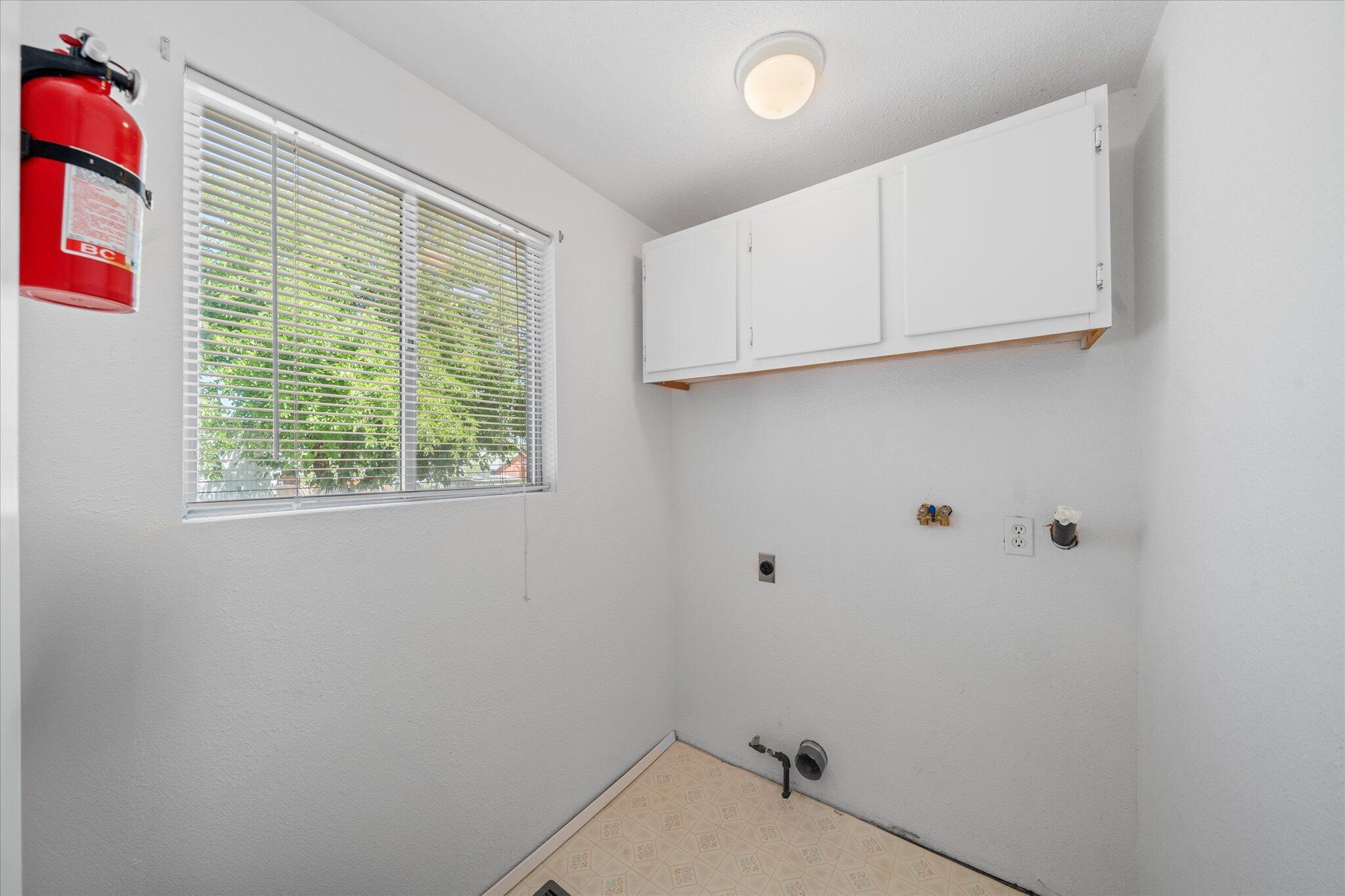 6535 Placer Road Igo, CA 96047 - Photo 20 of 39