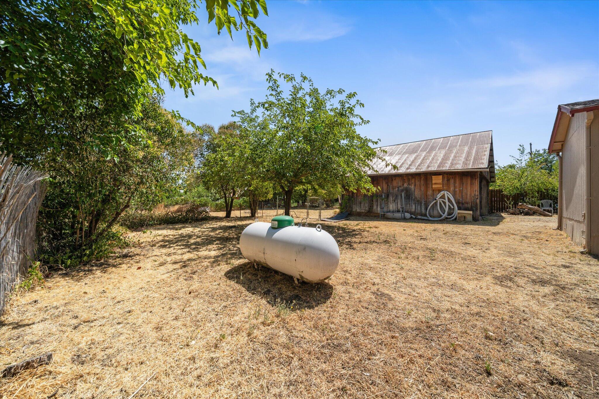 6535 Placer Road Igo, CA 96047 - Photo 28 of 39 a view of a backyard of the house