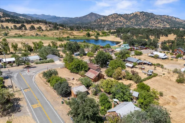 $229,900 | 6535 Placer Road, Igo, CA 96047