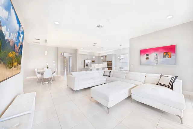 $989,000 | 15371 Green River Court, Delray Beach, FL 33446