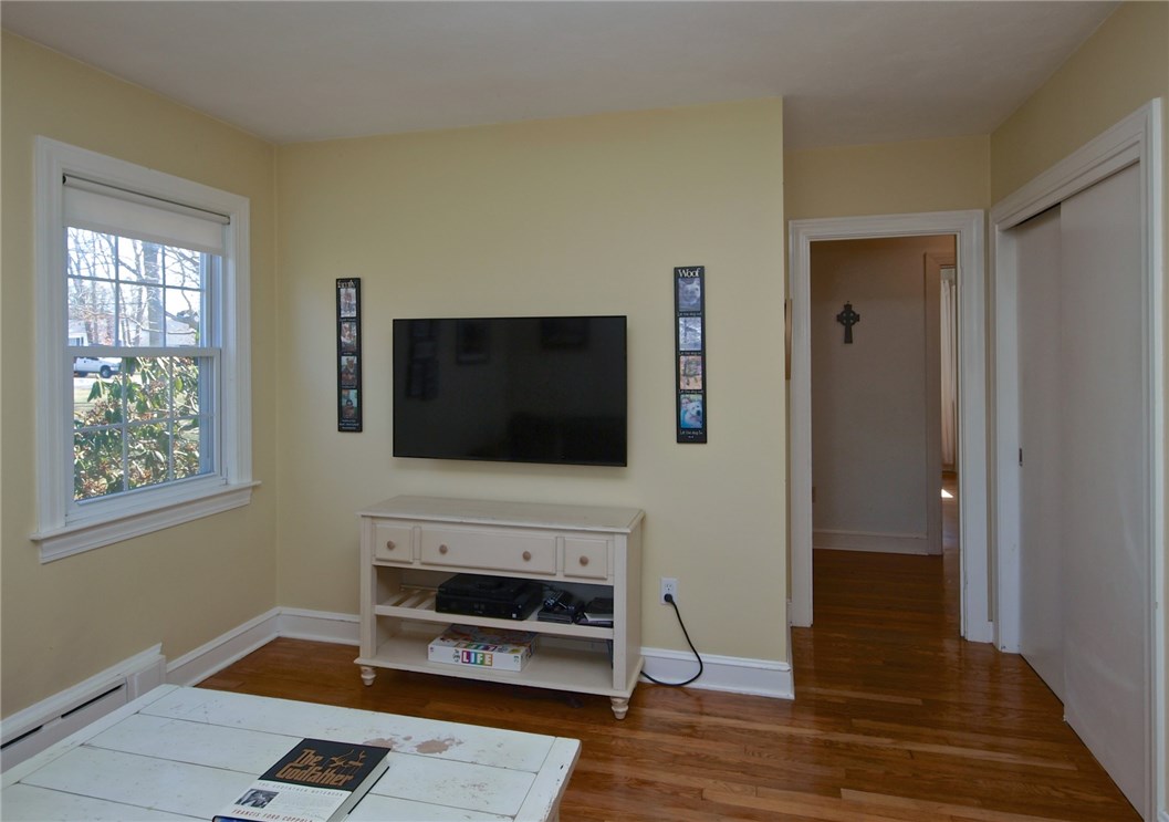 26 Hubbard Street Westerly, RI 02891 - Photo 20 of 36 Gallery Image 20