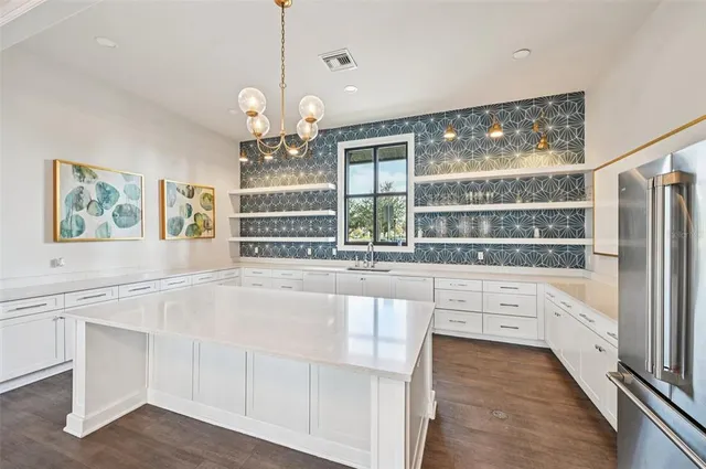 $449,900 | 7404 Futura Lane, Apollo Beach, FL 33572