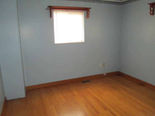 508 Ridge Drive Southeast Cleveland, TN 37323 - Photo 5 of 12 bed1