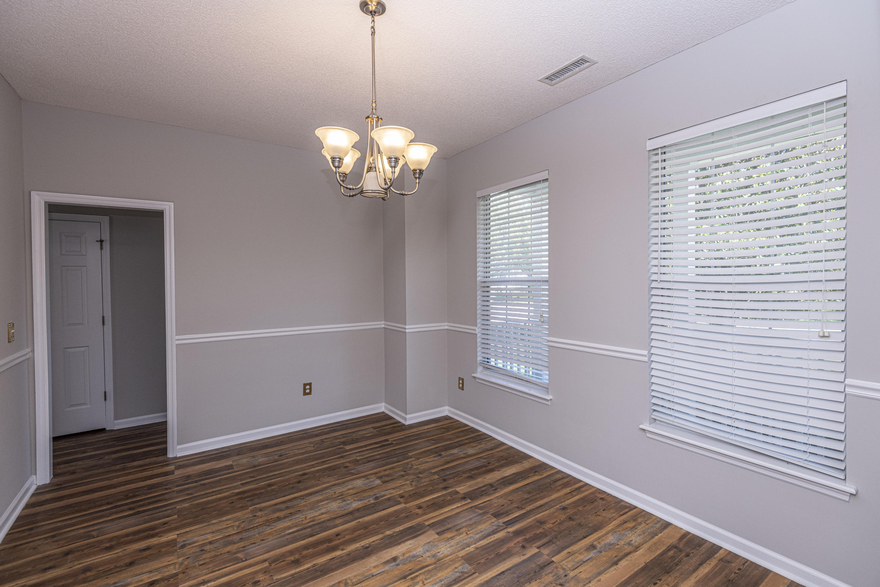 7056 Windmill Creek Road Charleston, SC 29414 - Photo 8 of 43 DSC_0374