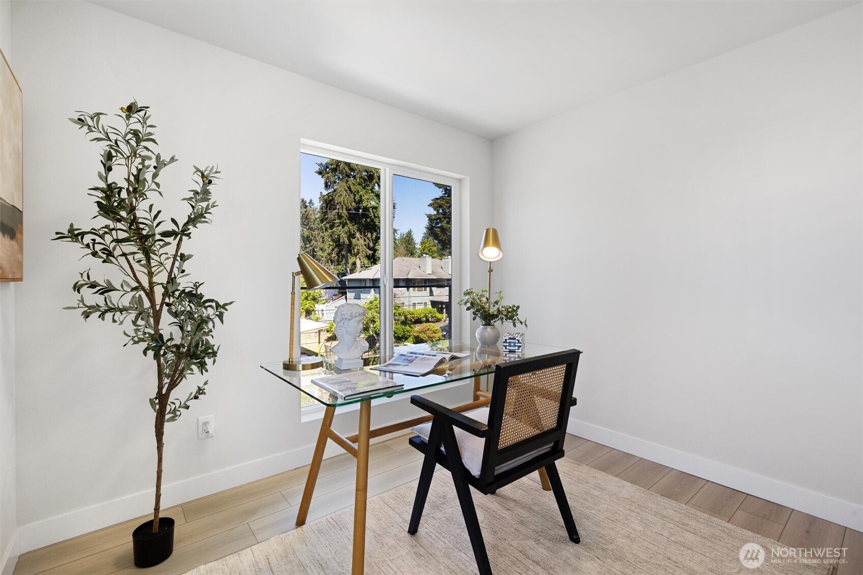 7103 210th Street Southwest, Unit B Edmonds, WA 98026 - Photo 31 of 40