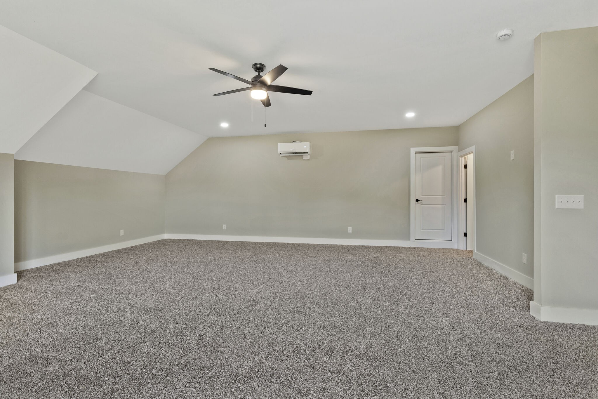 3435 Highway 25 Cottontown, TN 37048 - Photo 40 of 52 a view of an empty room