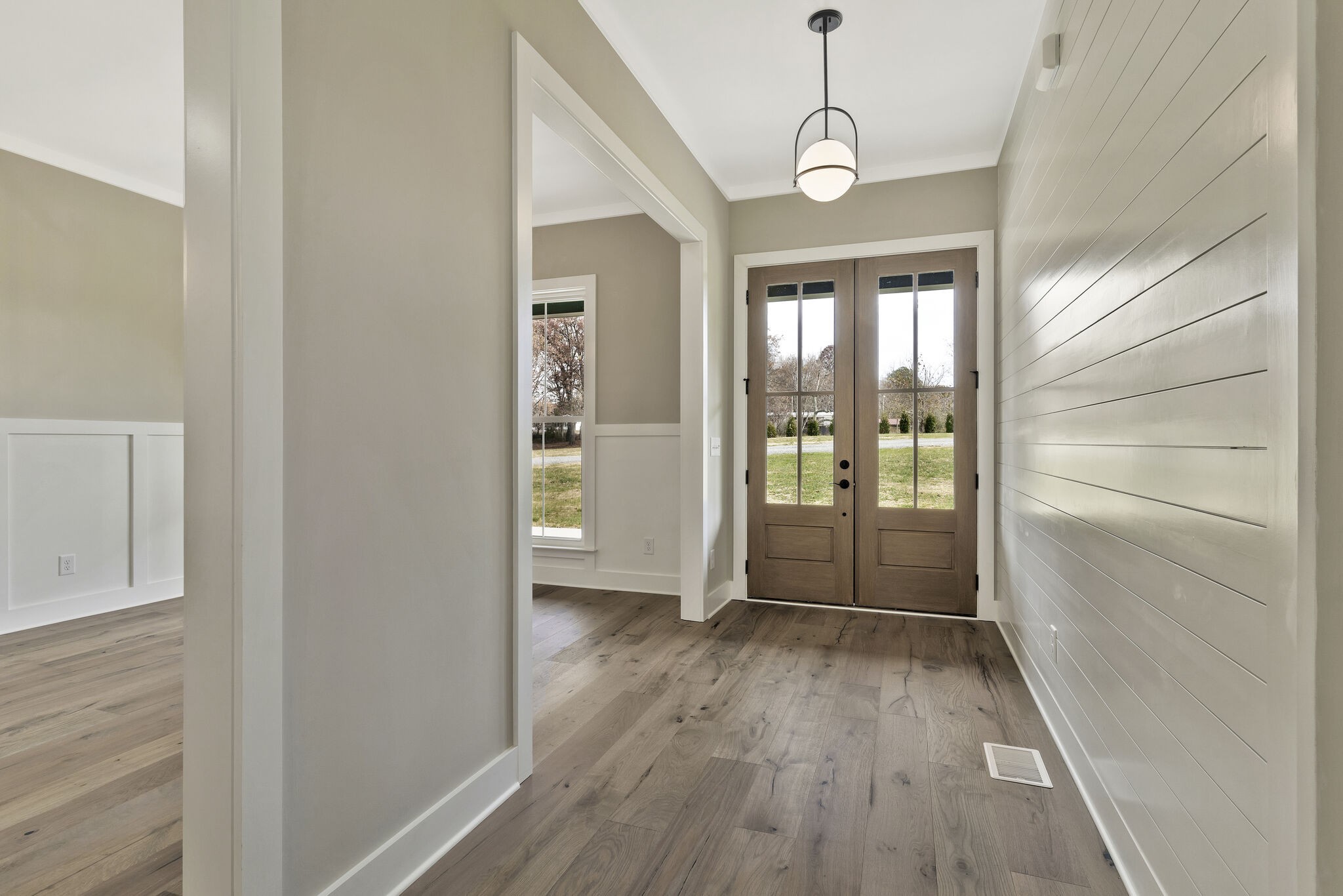 3435 Highway 25 Cottontown, TN 37048 - Photo 7 of 52 a view of hallway with window and wooden floor
