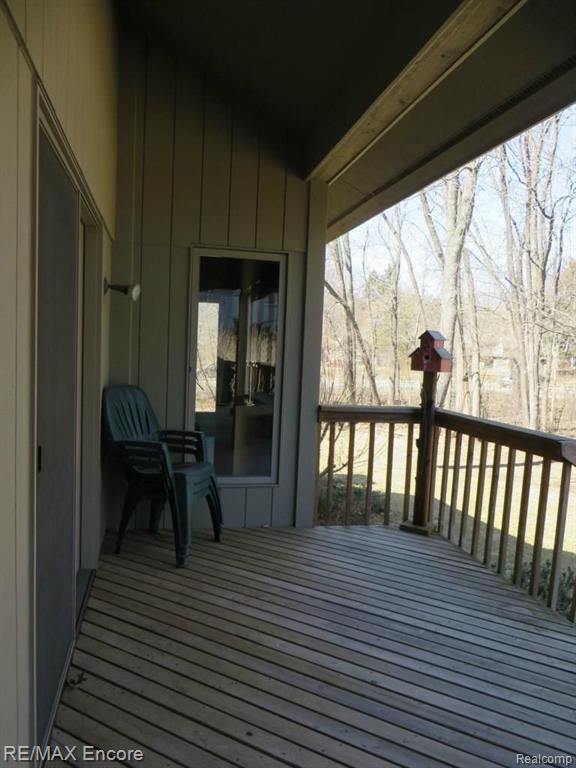 1015 Enfield Road Rochester Hills, MI 48307 - Photo 32 of 32