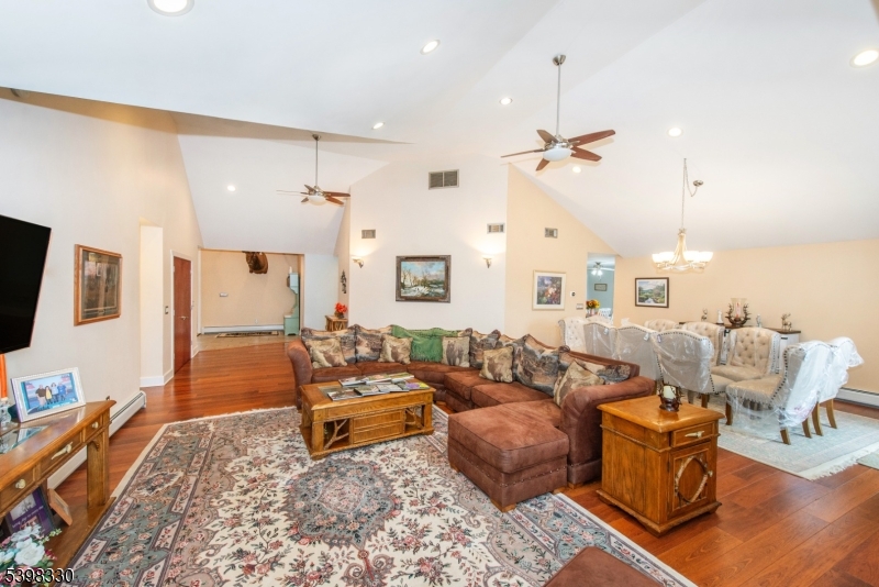 159 Kiel Avenue Butler, NJ 07405 - Photo 13 of 47