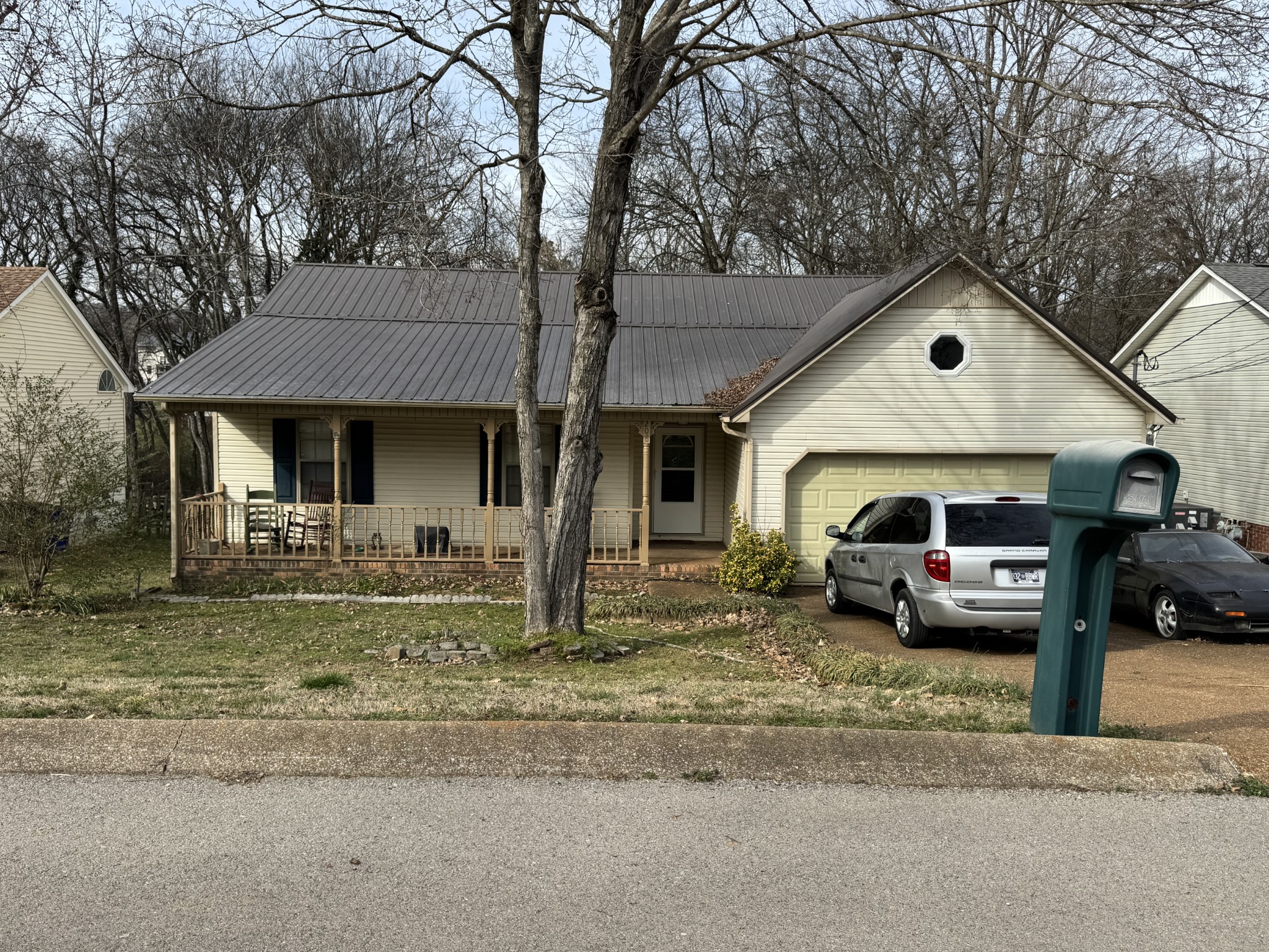 208 Valley Drive Columbia, TN 38401 - Photo 1 of 1