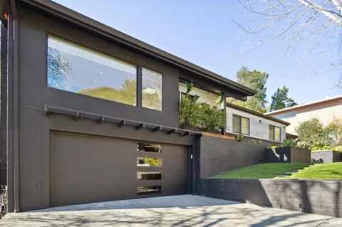 $3,150,000 | 321 North Almenar Drive, Greenbrae, CA 94904