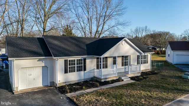 $359,950 | 121 Courtney Lane, Felton, DE 19943
